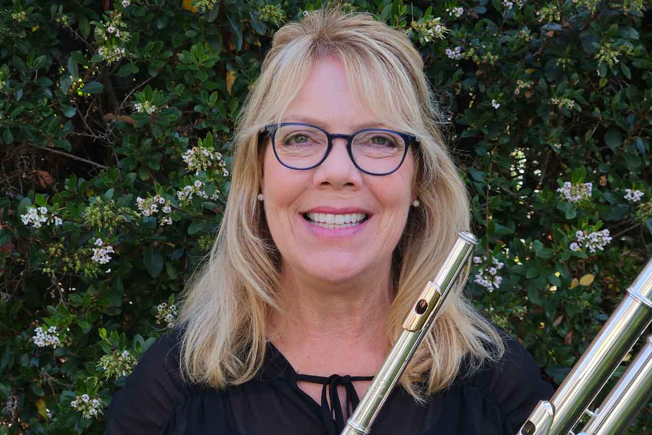 Suzanne-Hench